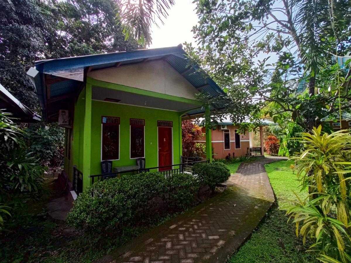 Tangkoko Lodge Bitung Eksteriør bilde