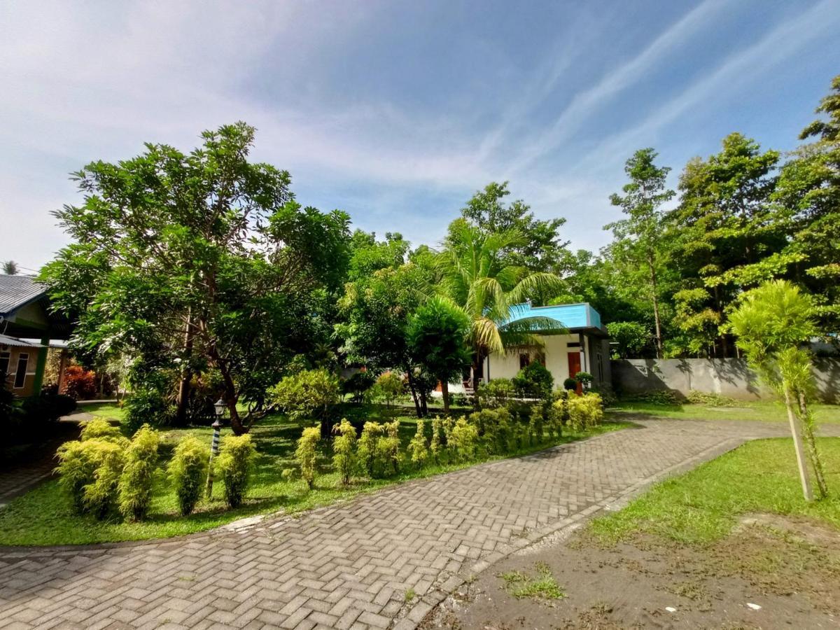 Tangkoko Lodge Bitung Eksteriør bilde