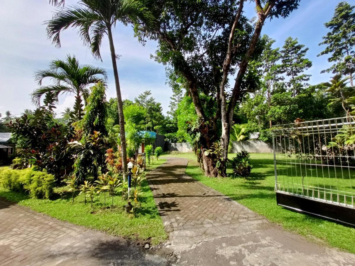 Tangkoko Lodge Bitung Eksteriør bilde