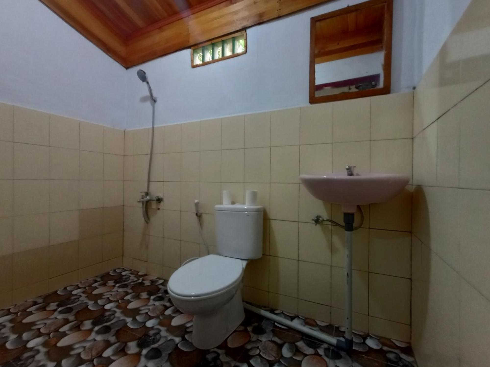 Tangkoko Lodge Bitung Eksteriør bilde
